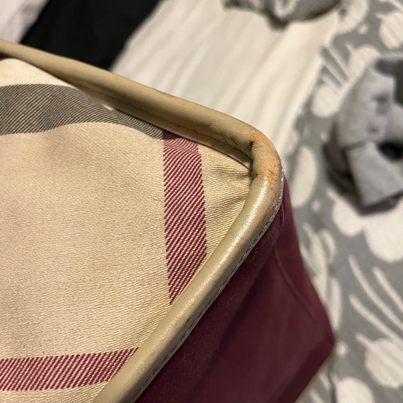 Burberry tote - Picture 6 of 11